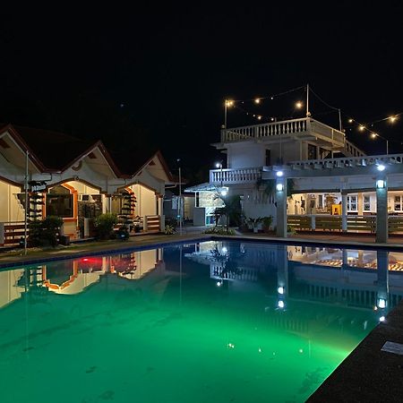 Cris Del Mar Resort Bolinao Екстериор снимка